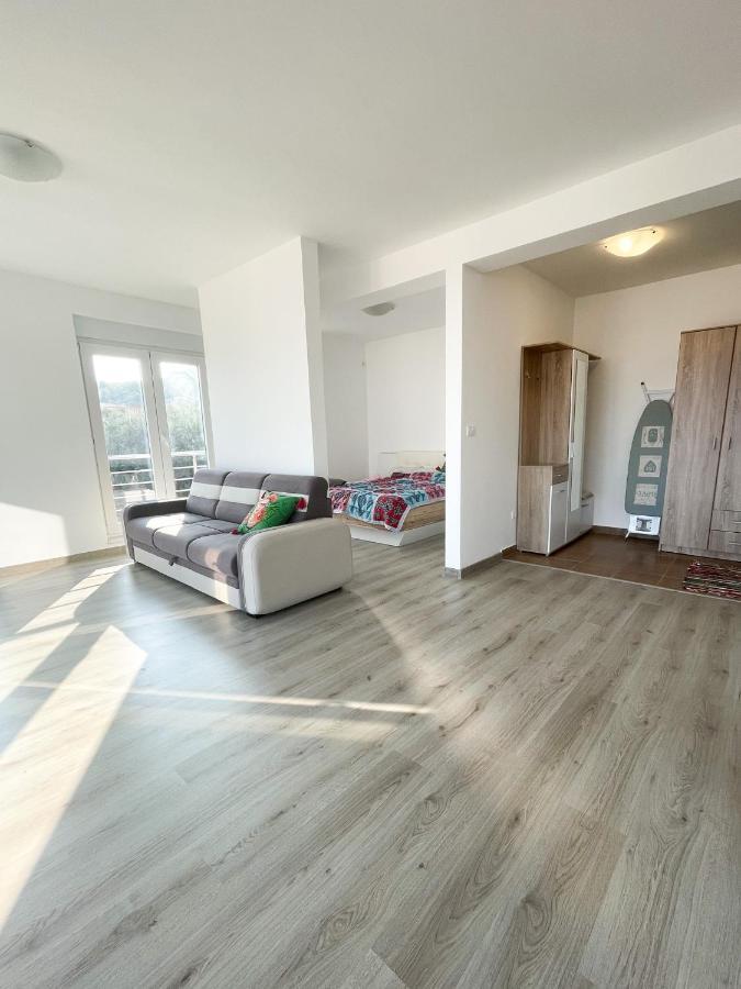 شقة Upart House Petrovac المظهر الخارجي الصورة